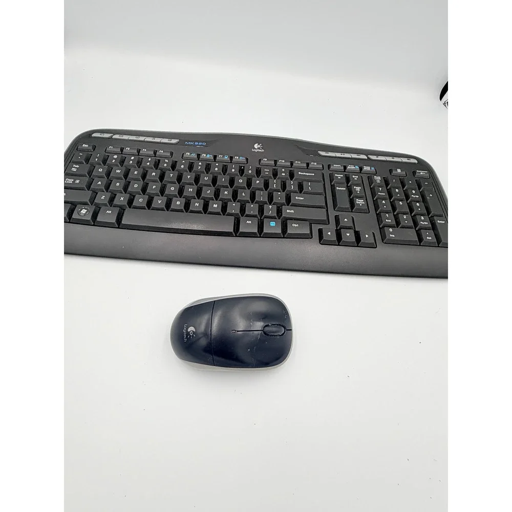 Logitech MK320 Wireless Desktop‎ Keyboard and Mouse Combo Black 920-002836